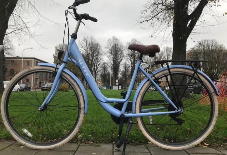 Fiets dames meisjes bicycle, Fietsen en Brommers, Fietsen | Meisjes, Zo goed als nieuw, 26 inch of meer, Handrem, Versnellingen