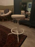 Ikea Zit-sta kruk Lidkullen, Ophalen, Kunststof, Wit, Zo goed als nieuw