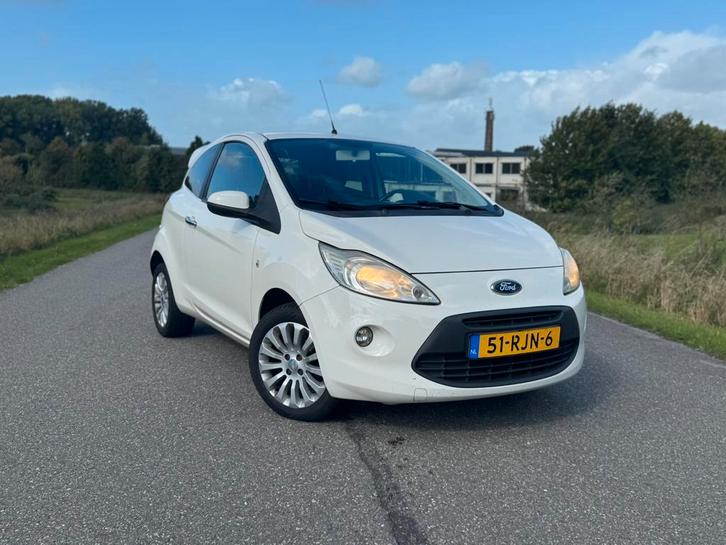 FORD KA 1.2 Titanium 2011 AIRCO | RUIME APK | NAP, Auto's, Ford, Particulier, ABS, Airbags, Airconditioning, Alarm, Bluetooth