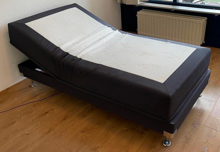 Elektrisch eenpersoons bed Swiss Sense, Huis en Inrichting, Slaapkamer | Boxsprings, Gebruikt, 90 cm, 200 cm, Eenpersoons, Blauw