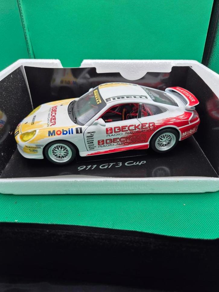 164 porsche gt3 cup 1/18 bburago, Hobby en Vrije tijd, Modelauto's | 1:18, Zo goed als nieuw, Bburago, Ophalen of Verzenden