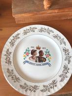 wandbord engels koningshuis, Ophalen of Verzenden, Zo goed als nieuw, Nederland, Servies