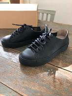 NIEUW! SNEAKERS ZWART LEER 36 ROYAL REPUBLIQ, Zwart, Nieuw, Ophalen of Verzenden, Sneakers of Gympen