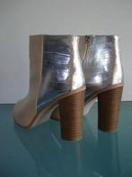 GRATIS VERZENDEN | NIEUWE beige laarzen 40, Verzenden, Beige, Nieuw, Schoenen met hoge hakken