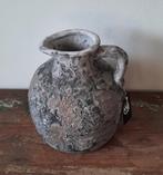 Robuuste schenkkan "raw" met oor H17xD16cm, Overige kleuren, Aardewerk of Porselein, Nieuw, Ophalen of Verzenden