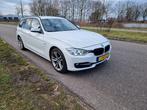 BMW 3-Serie Touring 320D Xdrive High executive SPORTLINE, Auto's, BMW, Automaat, Euro 5, Stof, 1995 cc