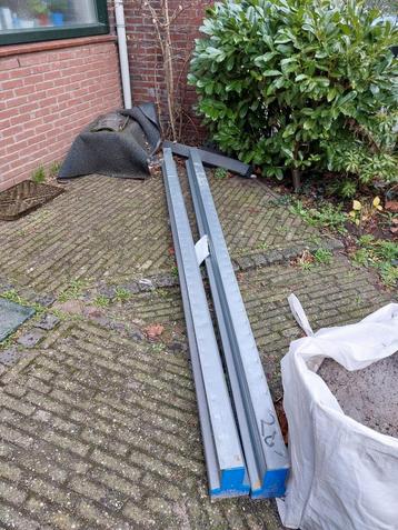 Havebo stalen ligger, 2 stuks  beschikbaar voor biedingen
