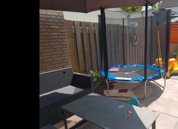 Trampoline te koop 1.80m lengte beschikbaar voor biedingen