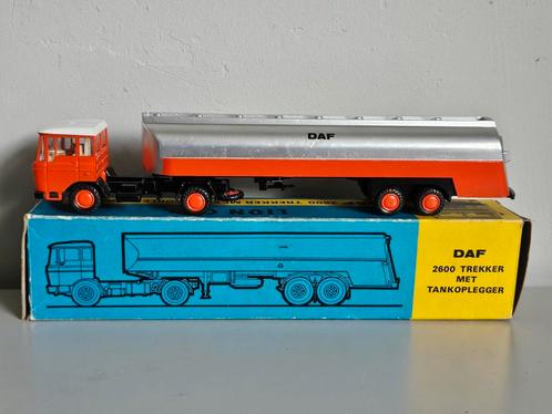 Lion car Daf 2600 tankwagen nm in originele doos, Hobby en Vrije tijd, Modelauto's | 1:50, Nieuw, Bus of Vrachtwagen, Lion Toys