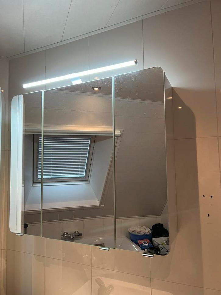 Spiegelkast badkamer - 3 deuren, Huis en Inrichting, Badkamer | Badkamermeubels, Gebruikt, Spiegelkast, Minder dan 100 cm, 50 tot 100 cm