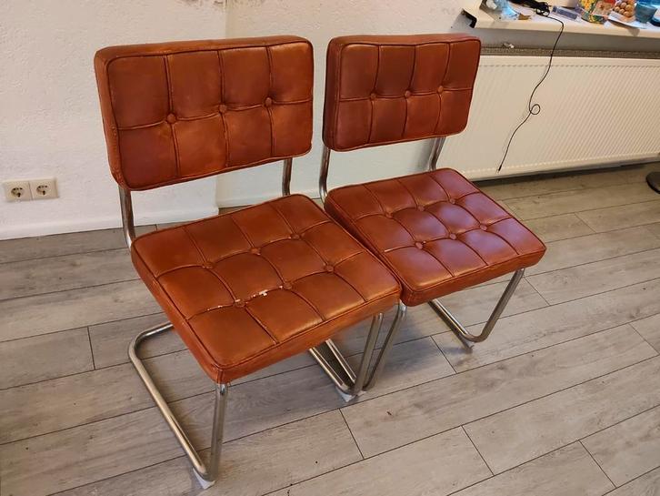Vintage kunstlederen stoelen - set van 2 - Moet weg!, Huis en Inrichting, Stoelen, Gebruikt, Twee, Bruin, Ophalen