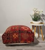 Kelim poef, Berber poef, marokkaanse poefs, vintage poef, Ophalen of Verzenden, Zo goed als nieuw, 50 tot 75 cm, Vierkant