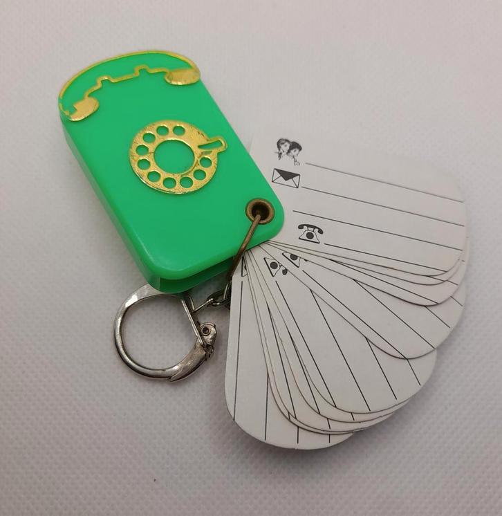 Mooie vintage sleutelhanger telefoonklapper  Zundapp Famel, Verzamelen, Sleutelhangers, Zo goed als nieuw, Ophalen of Verzenden