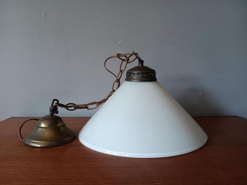 Oud hanglampje in melkglas, Huis en Inrichting, Lampen | Hanglampen, Zo goed als nieuw, Minder dan 50 cm, Glas, Ophalen of Verzenden