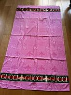 Gucci handdoek, heel groot, roze, nieuw, Huis en Inrichting, Ophalen of Verzenden, Nieuw, Roze, Handdoek
