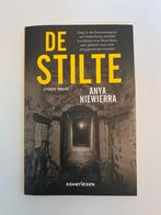 De stilte, Anya Niewierra, thriller, zomerlezen, Ophalen of Verzenden, Zo goed als nieuw, Nederland