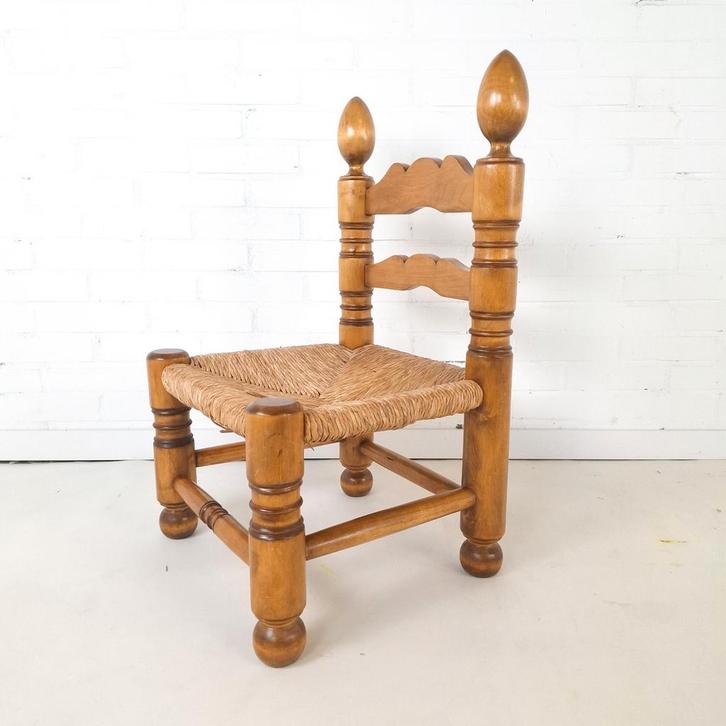 Vintage stoeltje, Antiek en Kunst, Antiek | Meubels | Stoelen en Banken, Ophalen