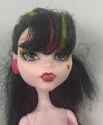 Monster High Draculaura Art Class pop Mattel 2013 figuur, Verzamelen, Poppen, Postbus 64461, Brunssum, Nederland, Verzenden, Kenduseditemsinfo@gmail.com