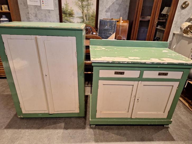 Toffe wandkast / commode kast brocante, Antiek en Kunst, Curiosa en Brocante, Ophalen