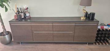 Eikenhouten dressoir 