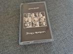 John Hiatt Cassette Cassettebandje Tape, Cd's en Dvd's, Cassettebandjes, Ophalen of Verzenden, Zo goed als nieuw, 1 bandje