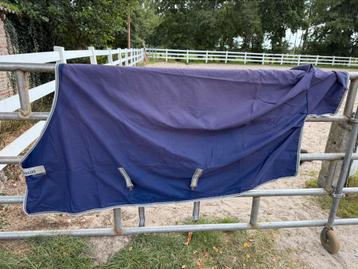 Bucas verschillende en amigo en hals beschikbaar voor biedingen