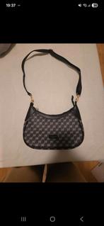 David jones tas, Ophalen, Zo goed als nieuw