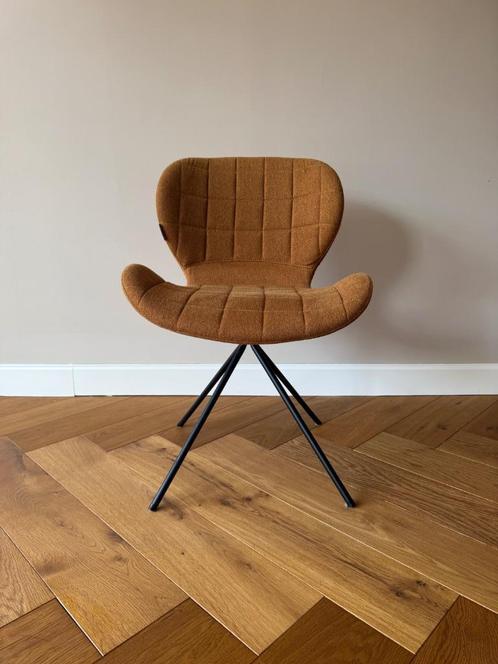 8 x Zuiver OMG eetkamerstoel, Huis en Inrichting, Stoelen, Zo goed als nieuw, Vijf, Zes of meer stoelen, Bruin, Ophalen
