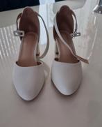 Bruidsschoenen, Ophalen of Verzenden, Zo goed als nieuw, Zwart, Accessoires