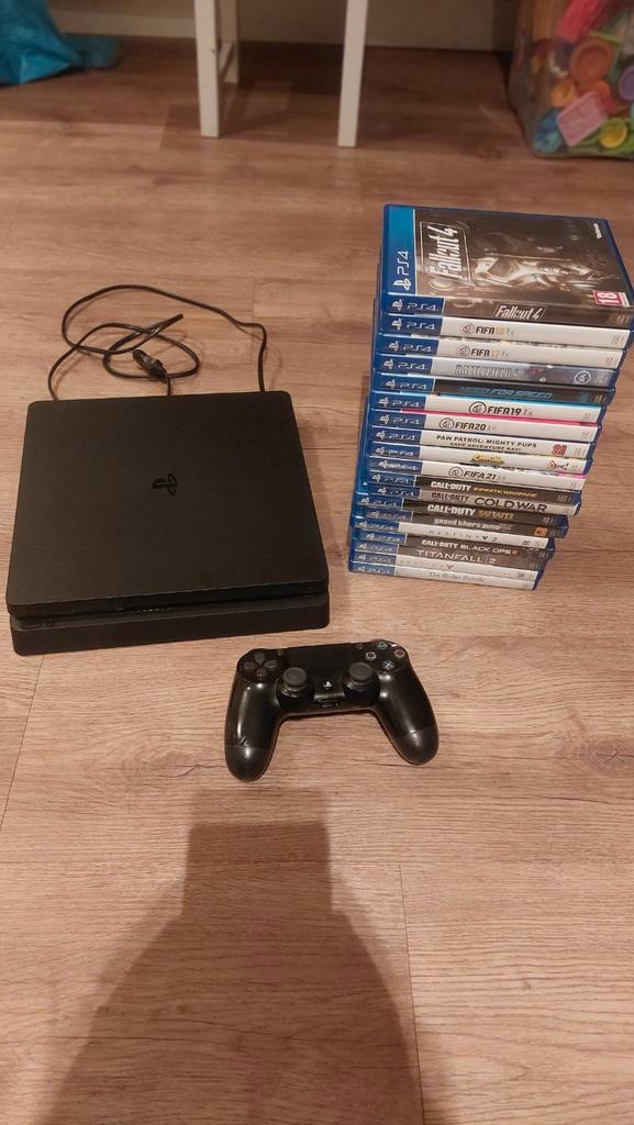 PS4 Slim 1TB + 19 Games - Complete Set!, Spelcomputers en Games, Spelcomputers | Sony PlayStation 4, Gebruikt, Slim, 500 GB, Met 1 controller