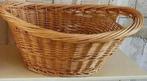 Grote rotan rieten draagmand wasmand, Huis en Inrichting, Woonaccessoires | Schalen en Manden, Ophalen, Zo goed als nieuw, Riet