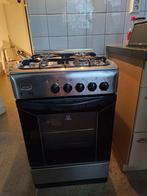 Indesit Gasfornuis met Oven - 4 Pitten, Witgoed en Apparatuur, Fornuizen, Gebruikt, Gas, 85 tot 90 cm, 4 kookzones