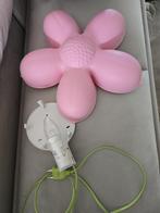 Wandlamp roze bloem ikea, Huis en Inrichting, Lampen | Wandlampen, Ophalen of Verzenden, Zo goed als nieuw