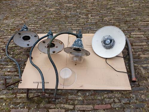 2x straatlamp stallamp buitenlamp stang beugel muurlamp boog, Antiek en Kunst, Antiek | Lampen, Ophalen