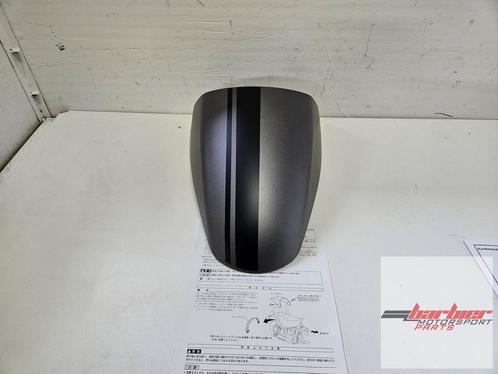 Yamaha XV950CR-REAR SEAT COVER-GREY 90798-1Y591-00, Motoren, Onderdelen | Yamaha, Nieuw, Ophalen of Verzenden