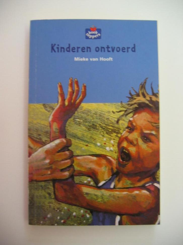 Kinderen ontvoerd - Mieke van Hooft Boektoppers, Boeken, Kinderboeken | Jeugd | 10 tot 12 jaar, Gelezen, Ophalen of Verzenden