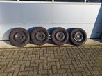 Goodyear winterbanden 205/55R16 Ultragrip 9+ stalen velg, Ophalen, 16 inch, Banden en Velgen, 205 mm