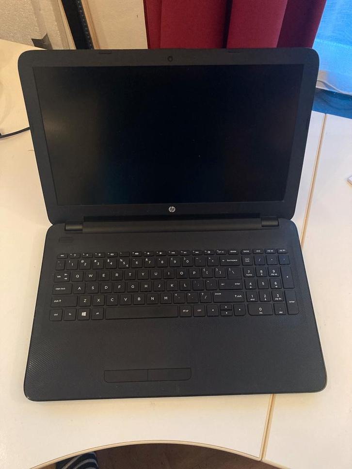 HP notebook, Computers en Software, Windows Laptops, Gebruikt, 15 inch, SSD, Minder dan 2 Ghz, 4 GB, Qwerty, Ophalen of Verzenden
