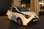 Toyota Aygo 1.0 VVT-i x-fun AIRCO / CRUISE / LED / 100% ONDE, Voorwielaandrijving, Stof, Gebruikt, Start-stop-systeem