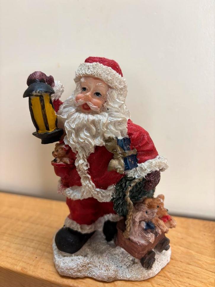 Vintage Polystone Beeldje Kerstman, Diversen, Kerst, Zo goed als nieuw, Ophalen of Verzenden