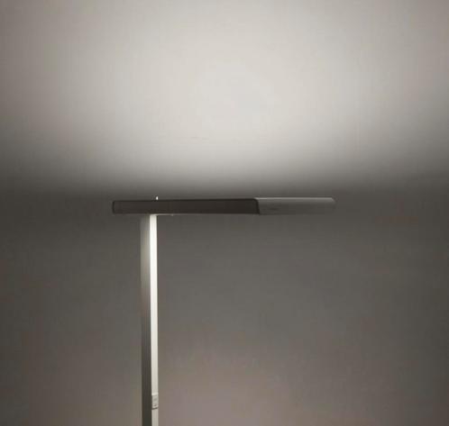 Titus Bernhard - Zumtobel - Nog 2 -Design Vloerlamp - Capa-s, Huis en Inrichting, Lampen | Vloerlampen, 150 tot 200 cm, Ophalen of Verzenden