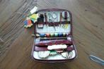 vintage etui met naaigarnituur, Ophalen of Verzenden, Huis en Inrichting