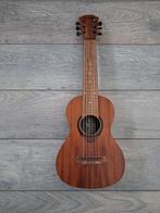 LAG TKT8 Tiki guitalele met tas, Muziek en Instrumenten, Ophalen of Verzenden, Gebruikt, Overige typen
