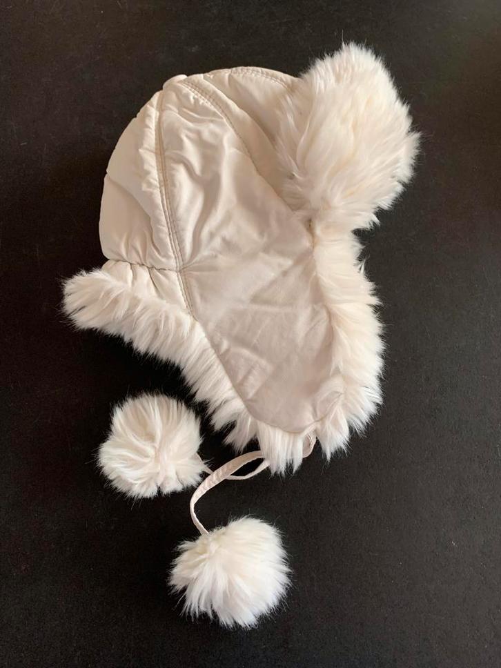 Warme Dames Muts Maat 57 met Bontstrook, Kleding | Dames, Hoeden en Petten, Gedragen, Hoed, Ophalen of Verzenden