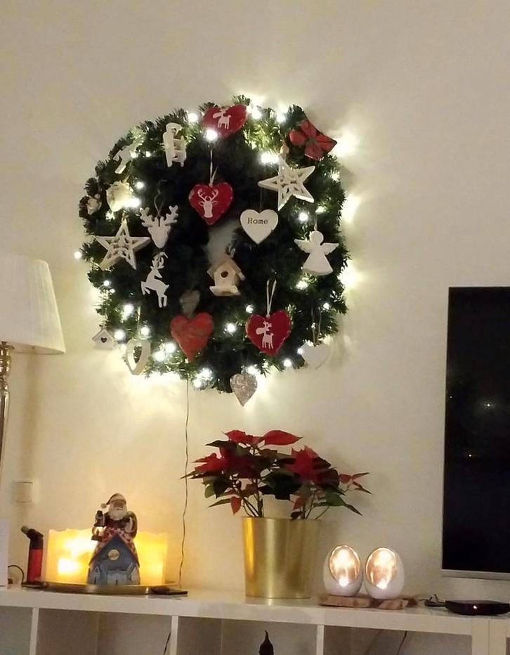 Grote kerstkrans met lichtjes, diameter 90 cm., Diversen, Kerst, Zo goed als nieuw, Ophalen of Verzenden