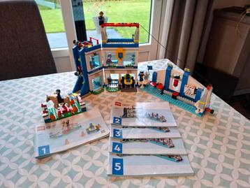 LEGO City 60372 Politie Trainingscentrum beschikbaar voor biedingen
