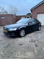 Audi A4 1.8TFSI 125KW 2012 Zwart, Auto's, Audi, Voorwielaandrijving, Stof, Metallic lak, Zwart