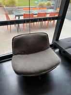 Brede Design Stoel - Comfortabel en Stijlvol, Ophalen, Gebruikt, Eén, Stof
