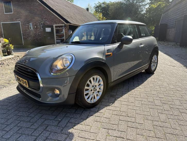 MINI Mini 1.2 One. Airco,stoelverw,pdc,16". Moonwalk Grey, Auto's, Mini, Bedrijf, Te koop, One, ABS, Airbags, Airconditioning