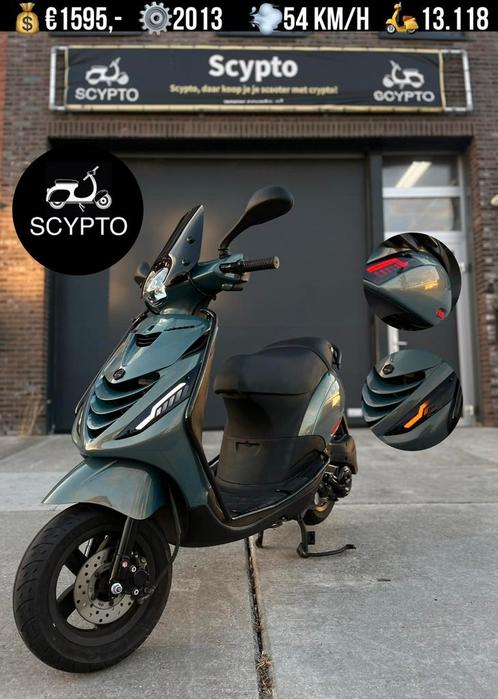 Piaggio Zip | 2e eigenaar | Full Option | Brom | Beurt |, Fietsen en Brommers, Scooters | Piaggio, Zo goed als nieuw, Zip, Maximaal 45 km/u